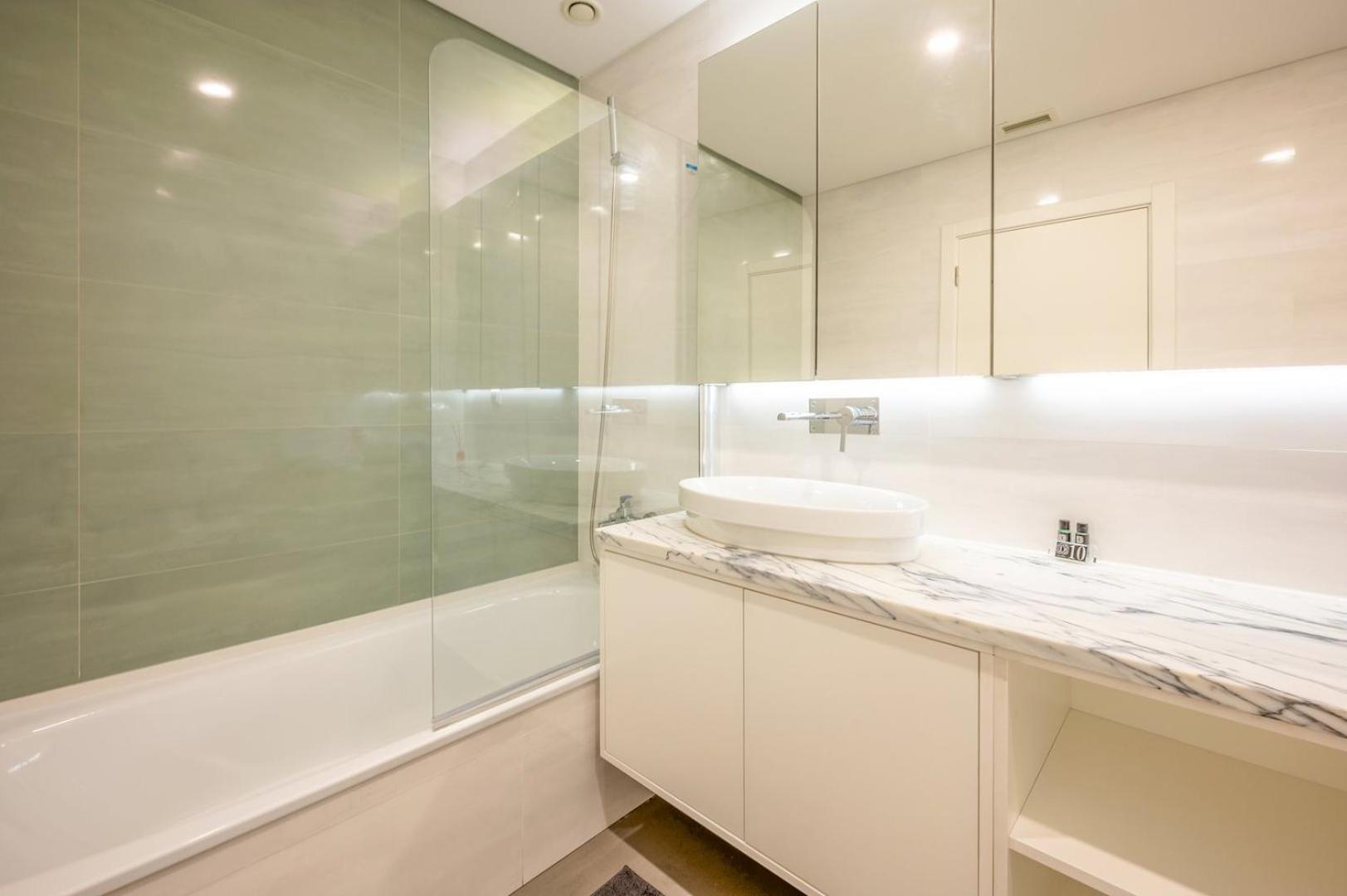 Guestready - Modernity Refine Near Airport Hébergement de vacances *