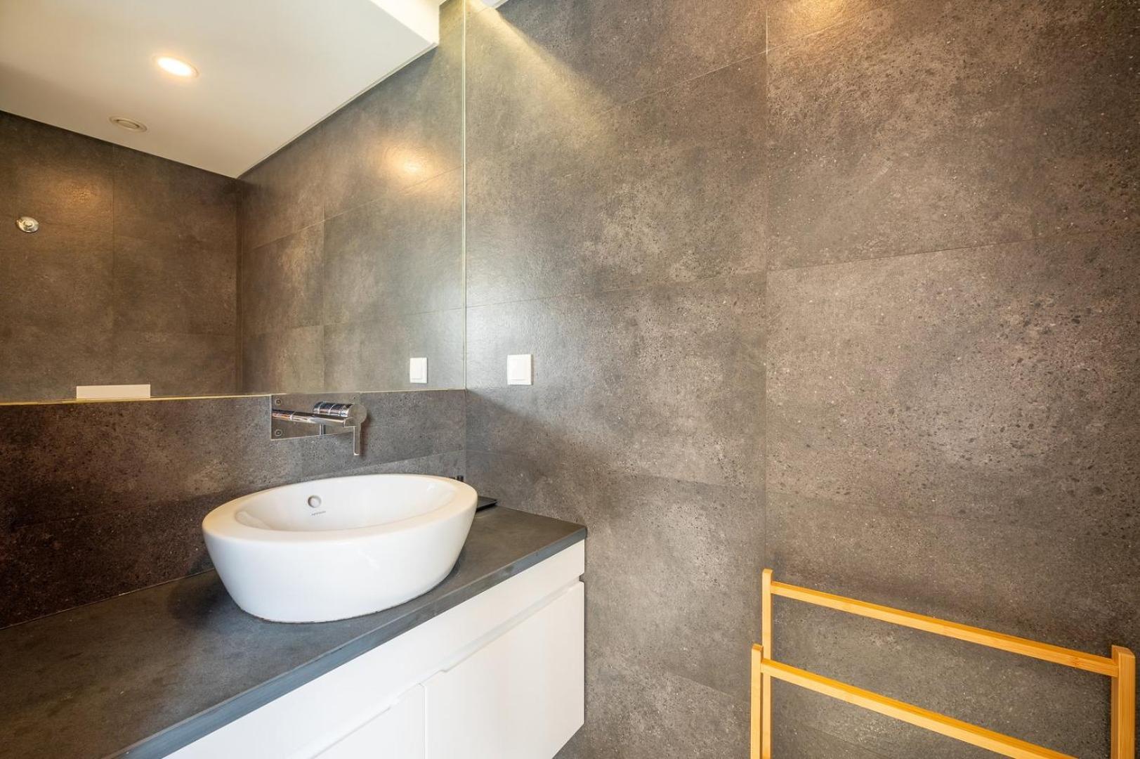 Guestready - Modernity Refine Near Airport Hébergement de vacances